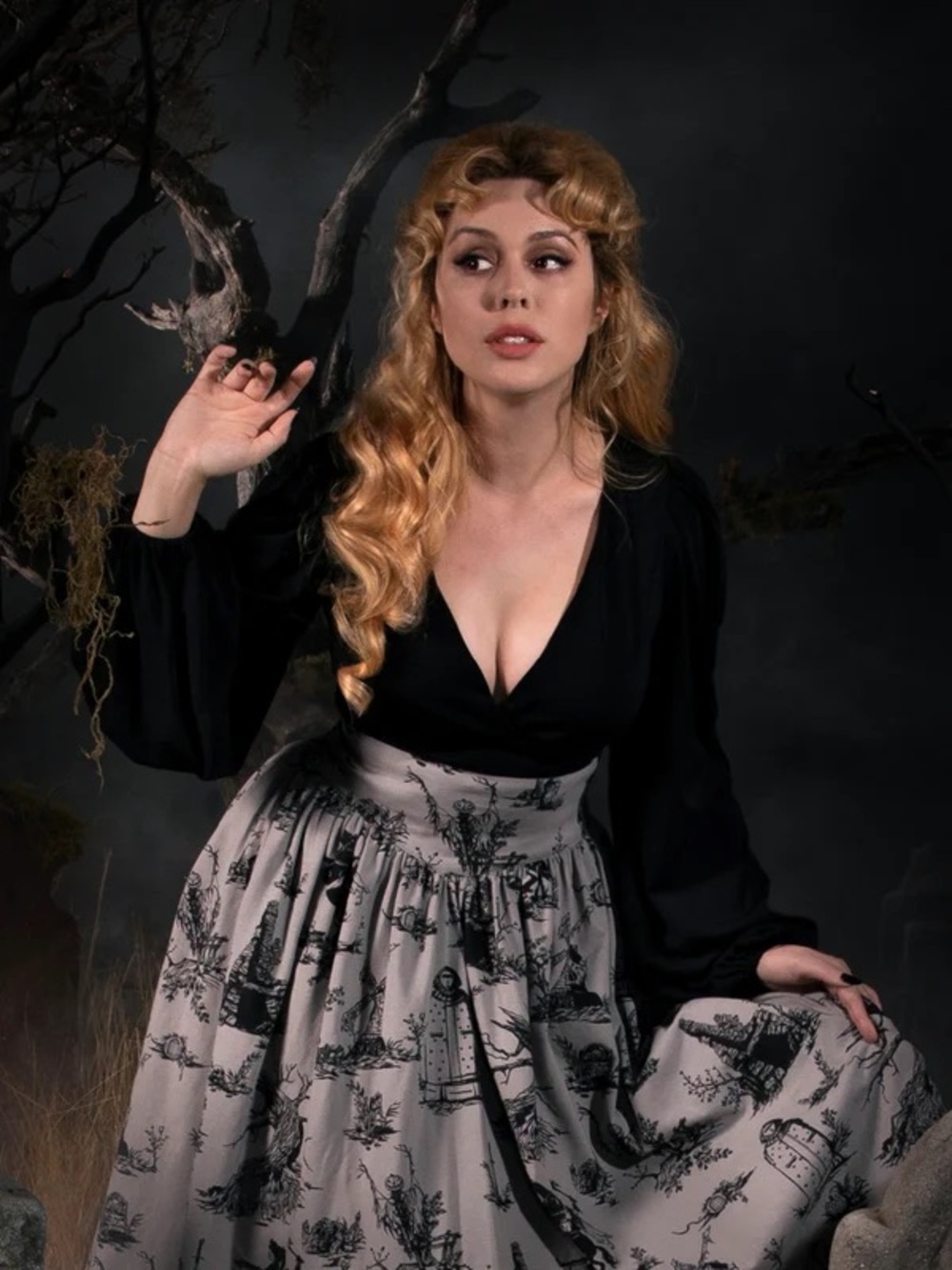 La Femme en Noir Sleepy Hollow Swing Skirt - Picture 3 of 3